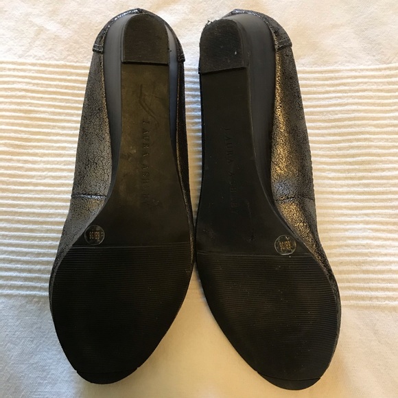 Laura Ashley mini wedge metallic silver & black, 6 - Picture 5 of 6